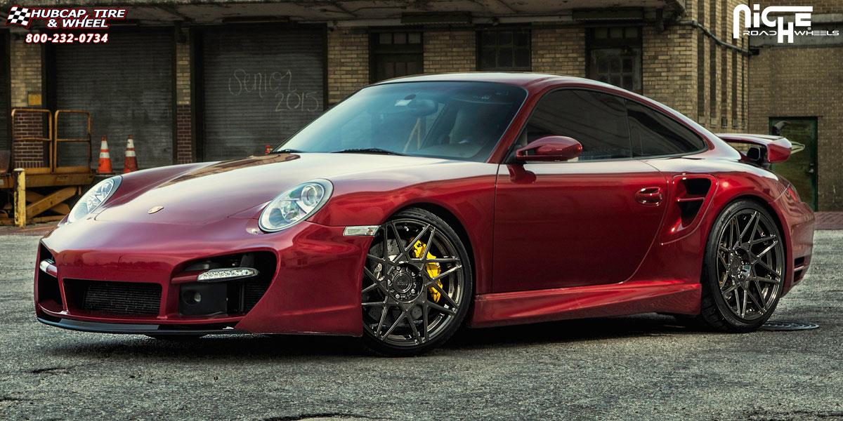 vehicle gallery/porsche 911 turbo niche alpine d 20x85  Hi-Luster polished w/ Candy Black gloss clear wheels and rims