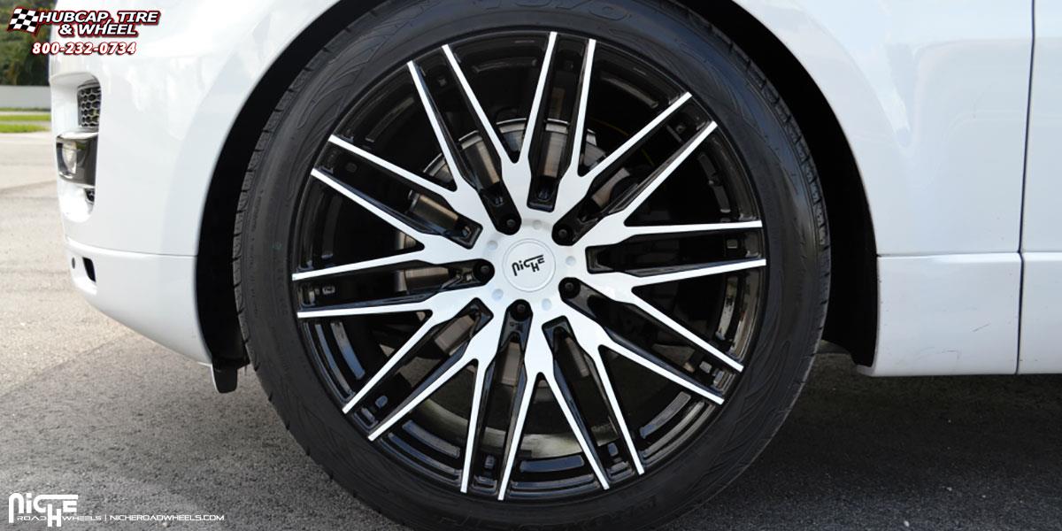 vehicle gallery/land rover range rover niche anzio m164 22x105  Gloss Black wheels and rims