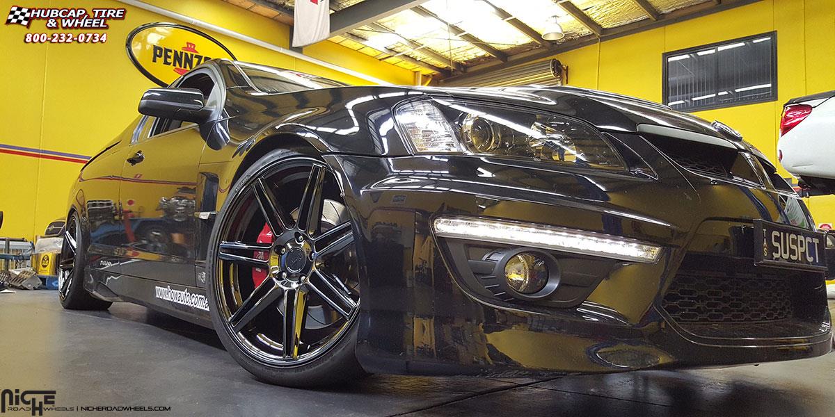 vehicle gallery/holden hsv niche lucerne m141 20x9  Black Chrome wheels and rims