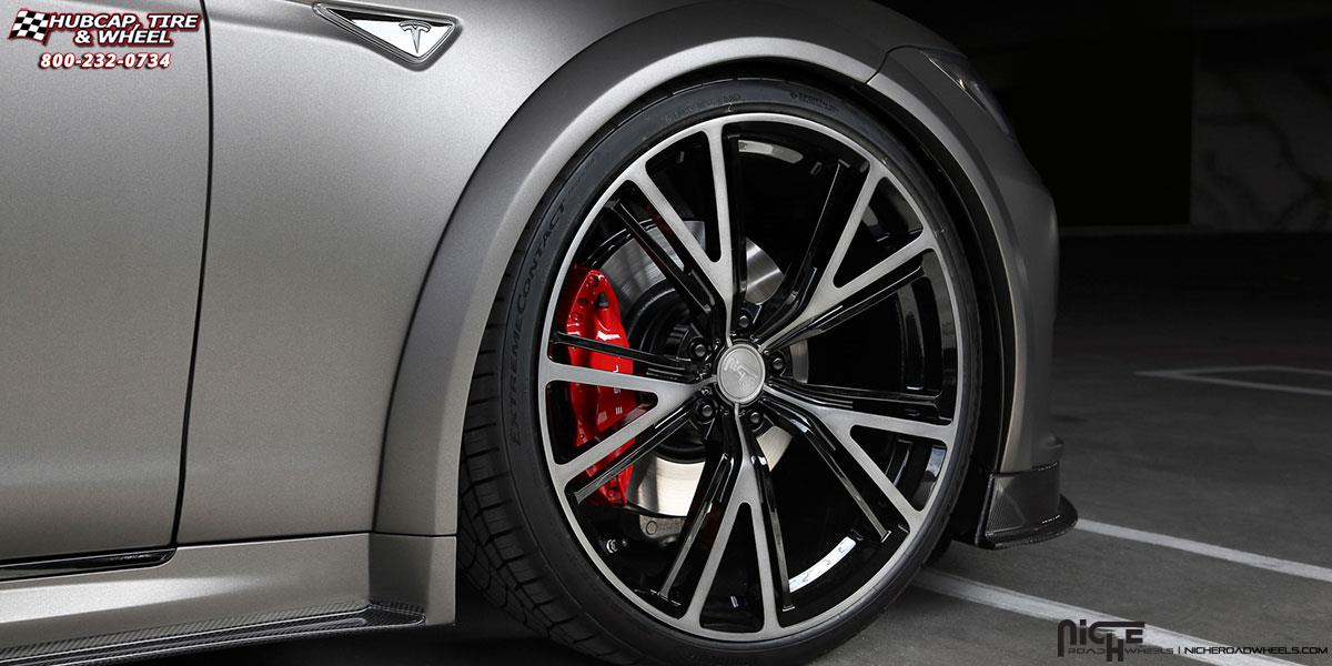 vehicle gallery/tesla model s niche ritz 20x9  Brushed DDT Gloss Clear | Gloss Black Windows wheels and rims