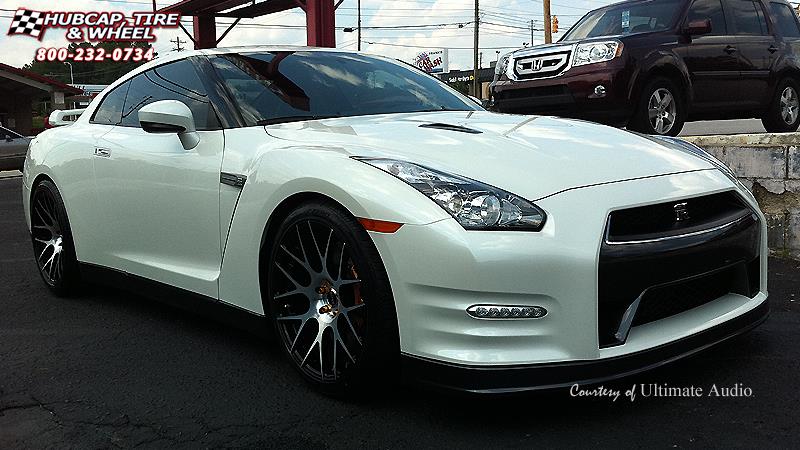 vehicle gallery/nissan gt r niche circuit m108 20x105  Black & Machined wheels and rims