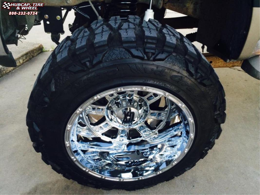 vehicle gallery/ford f 250 xd series xd809 riot x  Chrome wheels and rims