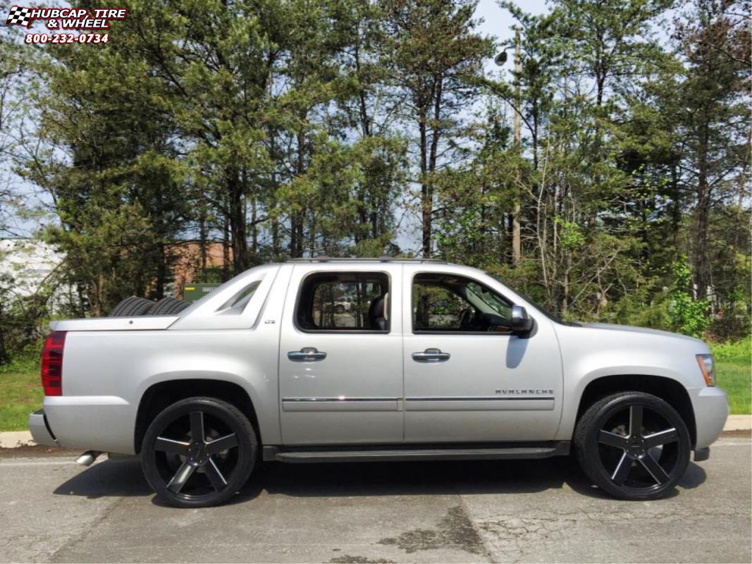 vehicle gallery/chevrolet avalanche 1500 xd series km690 mc 5   wheels and rims