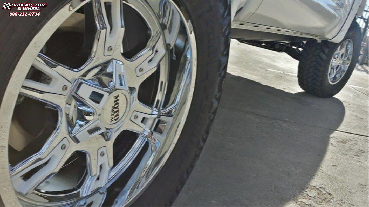 vehicle gallery/2015 toyota tundra moto metal mo969  Chrome White Accents wheels and rims