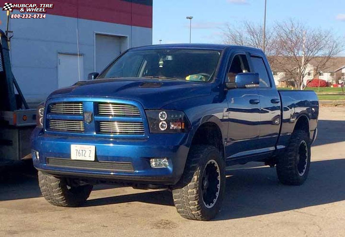 vehicle gallery/2013 ram 1500 moto metal moto metal  Black Machined wheels and rims