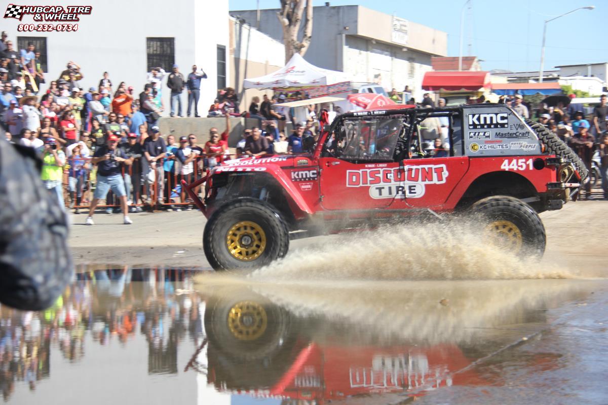 vehicle gallery/jeep wrangler xd series xd128 machete x  Gold wheels and rims