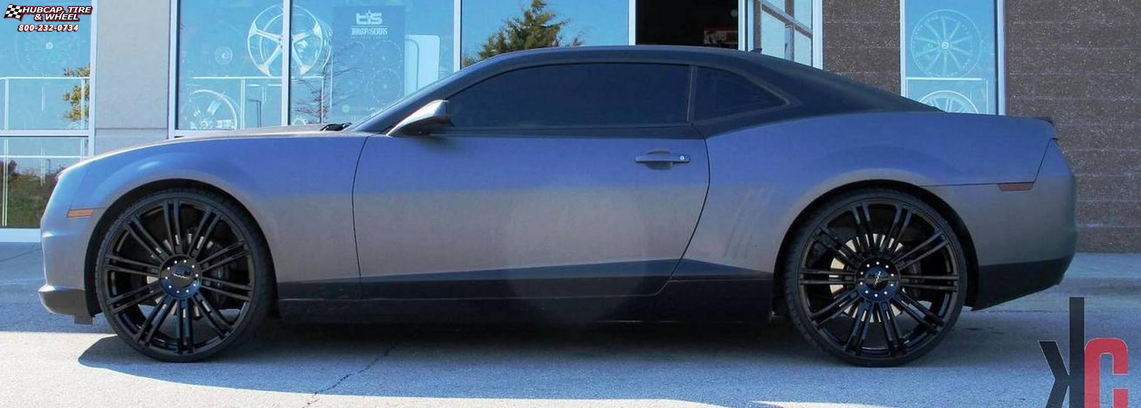 vehicle gallery/2014 chevrolet camaro xd series km677 d2  Gloss Black wheels and rims