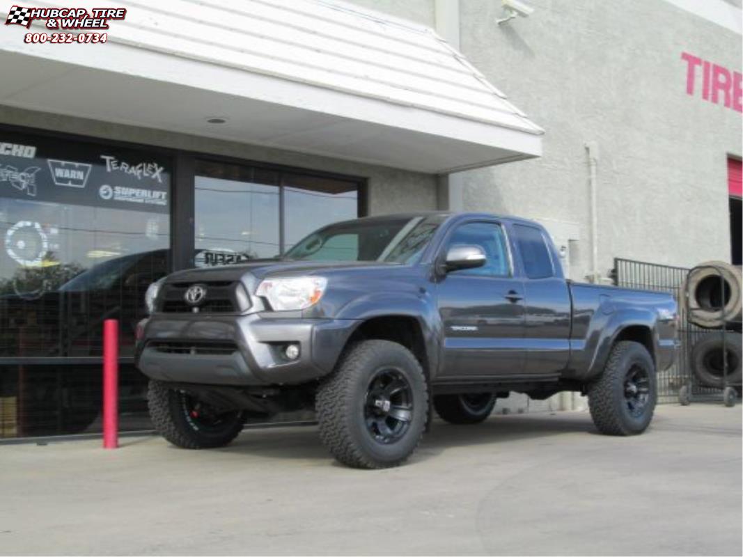 vehicle gallery/2010 toyota tacoma xd series xd796 revolver x  Matte Black wheels and rims
