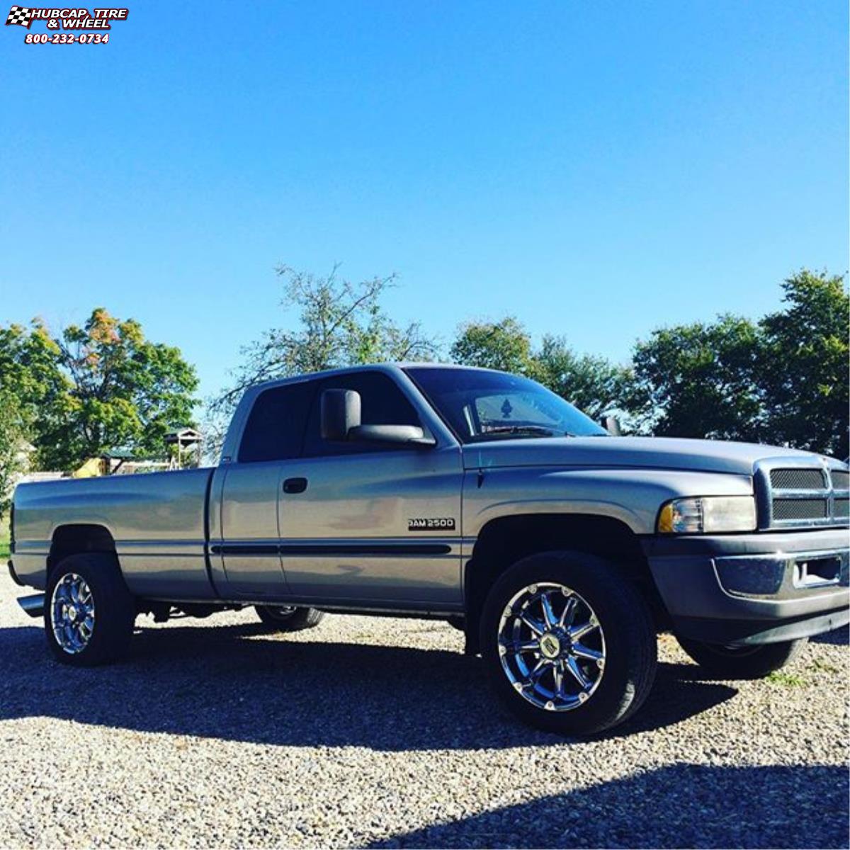 vehicle gallery/ram 2500 xd series xd779 badlands x  Chrome wheels and rims