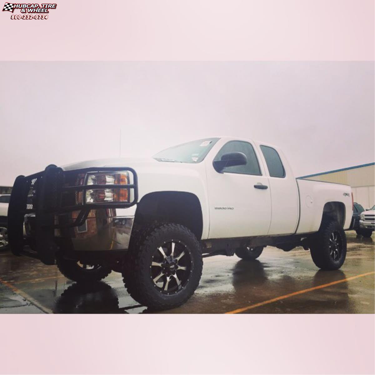 vehicle gallery/gmc sierra 2500 moto metal mo970  Gloss Black Machined Face wheels and rims