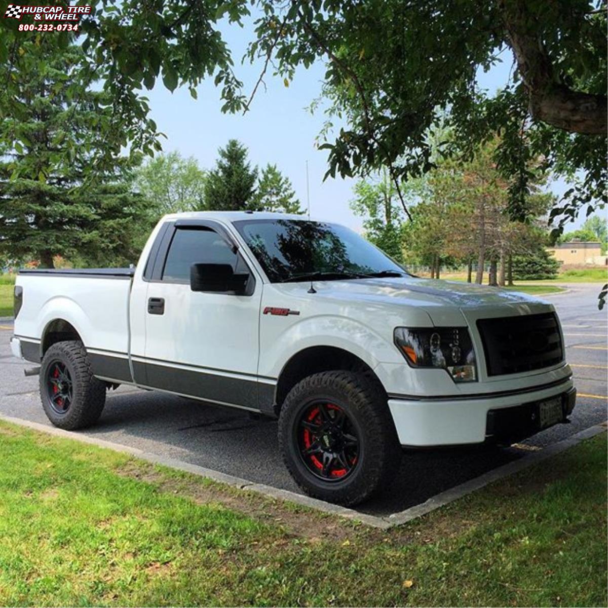 vehicle gallery/ford f 150 moto metal mo961  Satin Black Red Insert wheels and rims