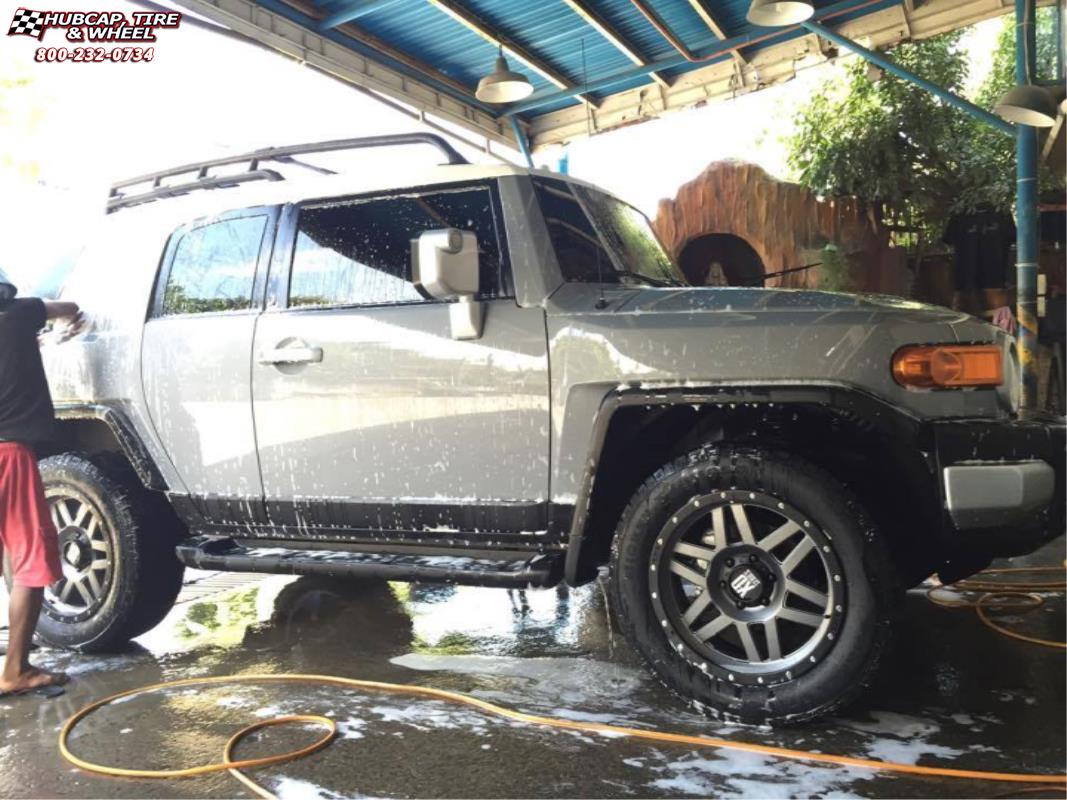 vehicle gallery/toyota fj cruiser xd series xd128 machete x  Matte Gray Black Ring wheels and rims