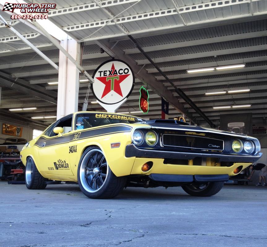 vehicle gallery/2011 dodge challenger foose legend f104  Gloss Black with Lip Groove wheels and rims