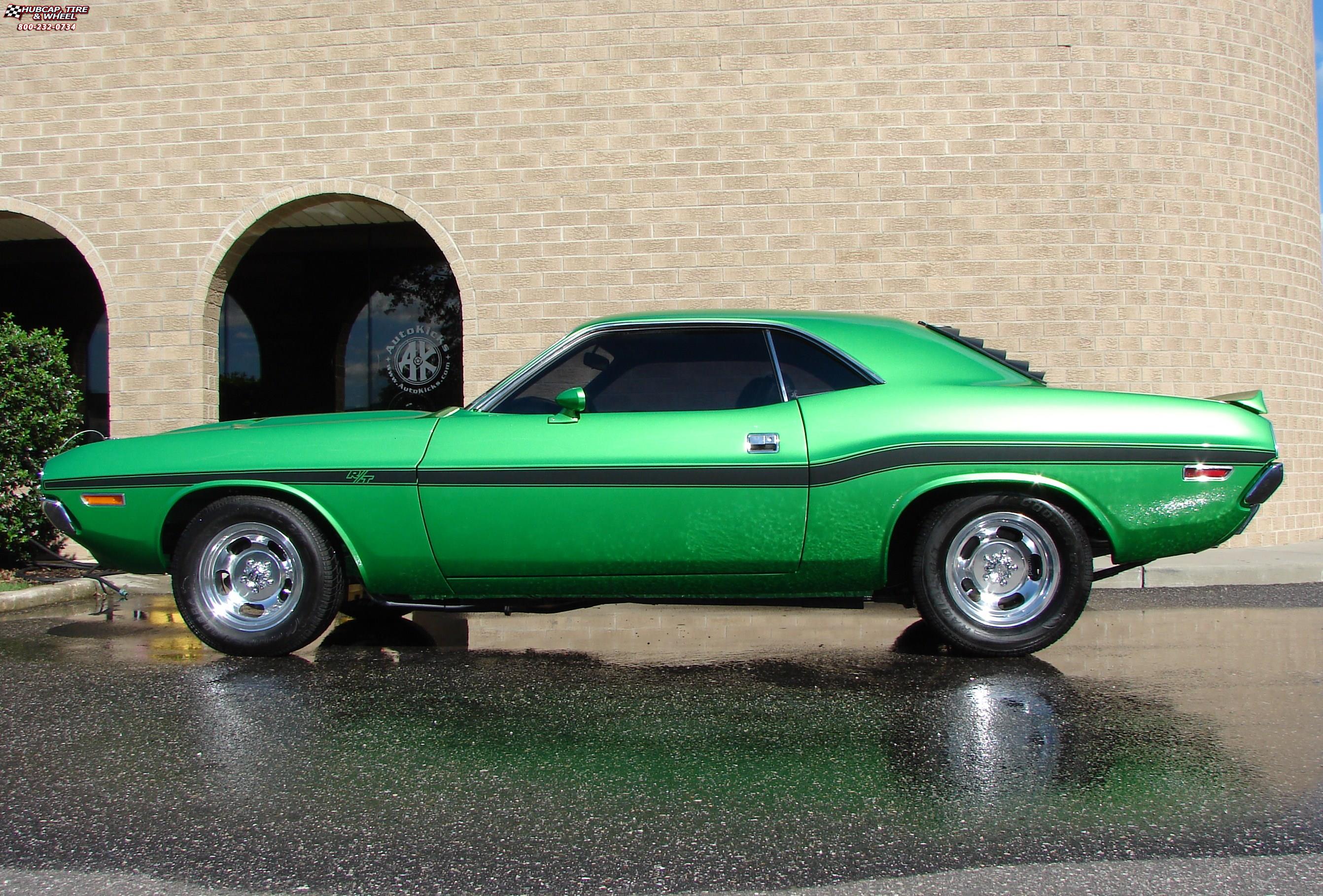 vehicle gallery/dodge chellenger rt us mags indy u101 15X7  Polished wheels and rims