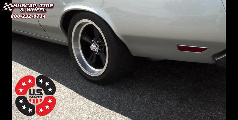 vehicle gallery/oldsmobile cutlass us mags standard u106 18X8  Black & Machined wheels and rims