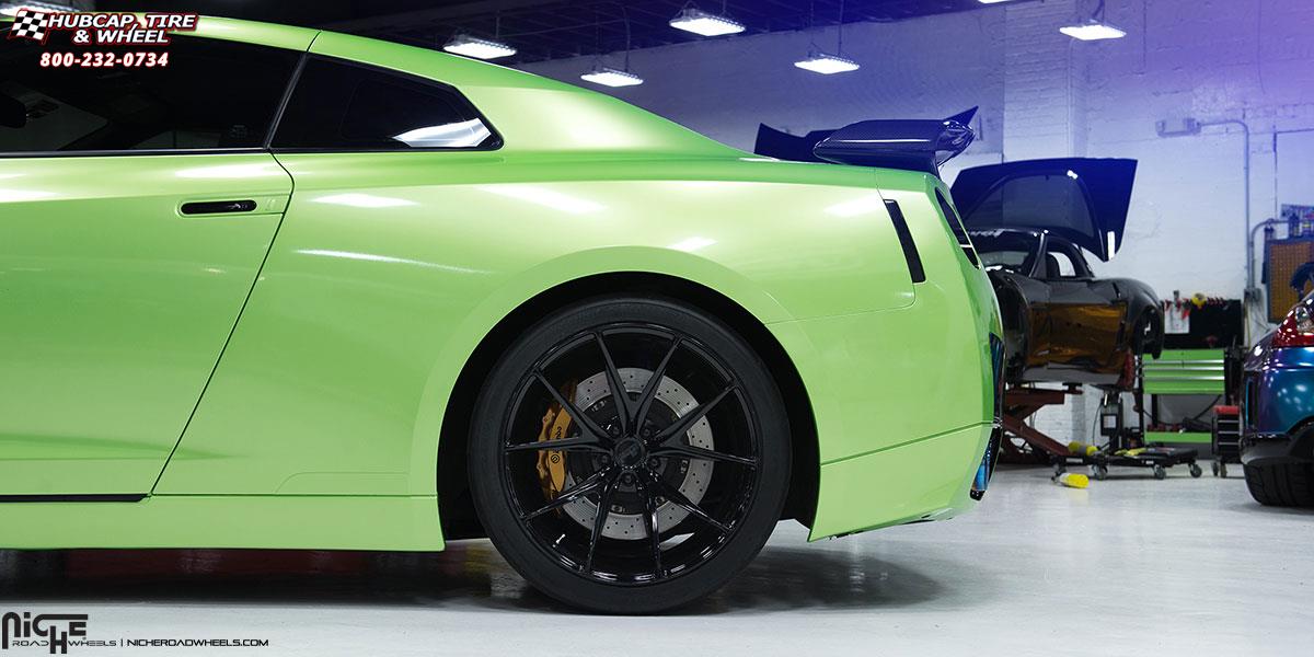 vehicle gallery/nissan gt r niche misano 20x10   wheels and rims