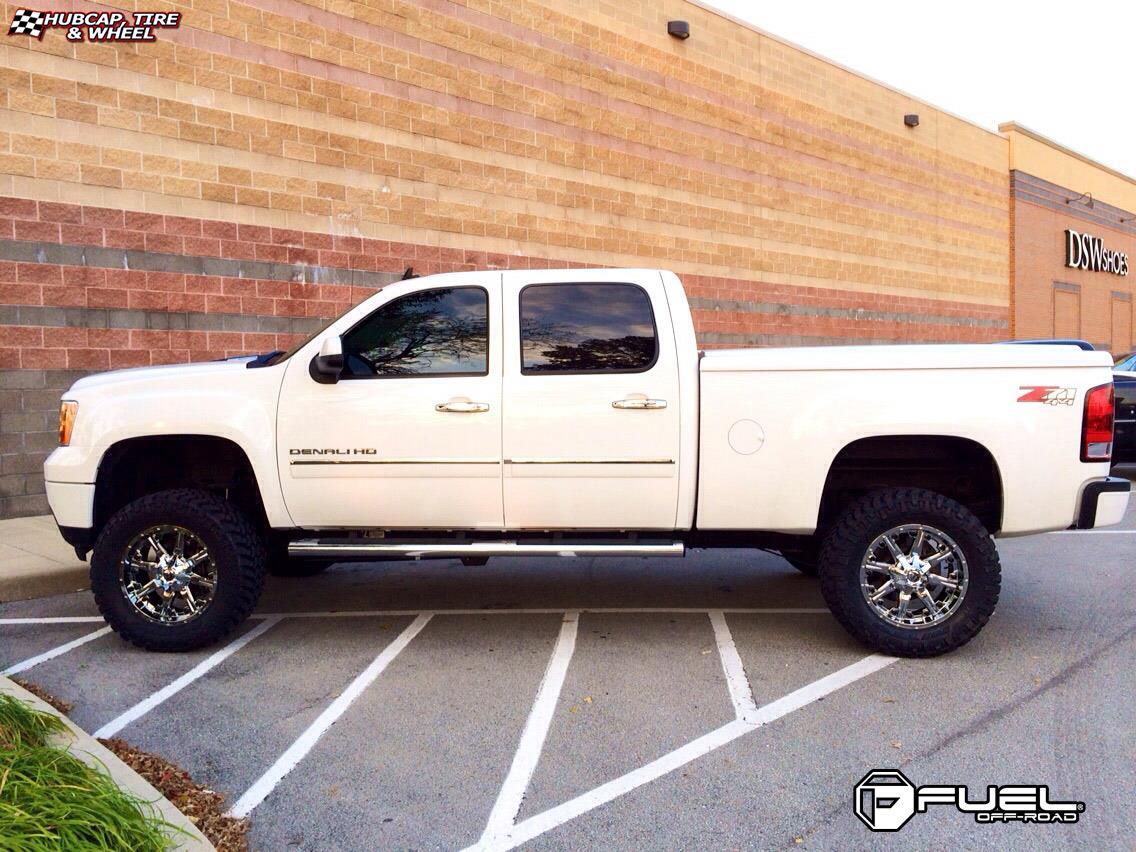 vehicle gallery/gmc denali fuel nutz d540 0X0  Chrome wheels and rims