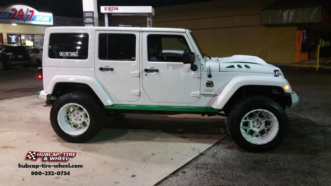 vehicle gallery/jeep wrangler moto metal mo981 spade 20x10  White w/ Green Accents wheels and rims