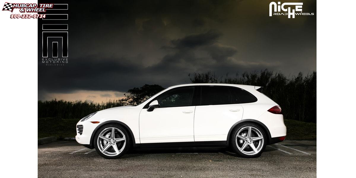 vehicle gallery/porsche cayenne s niche apex m125  Silver & Machined wheels and rims