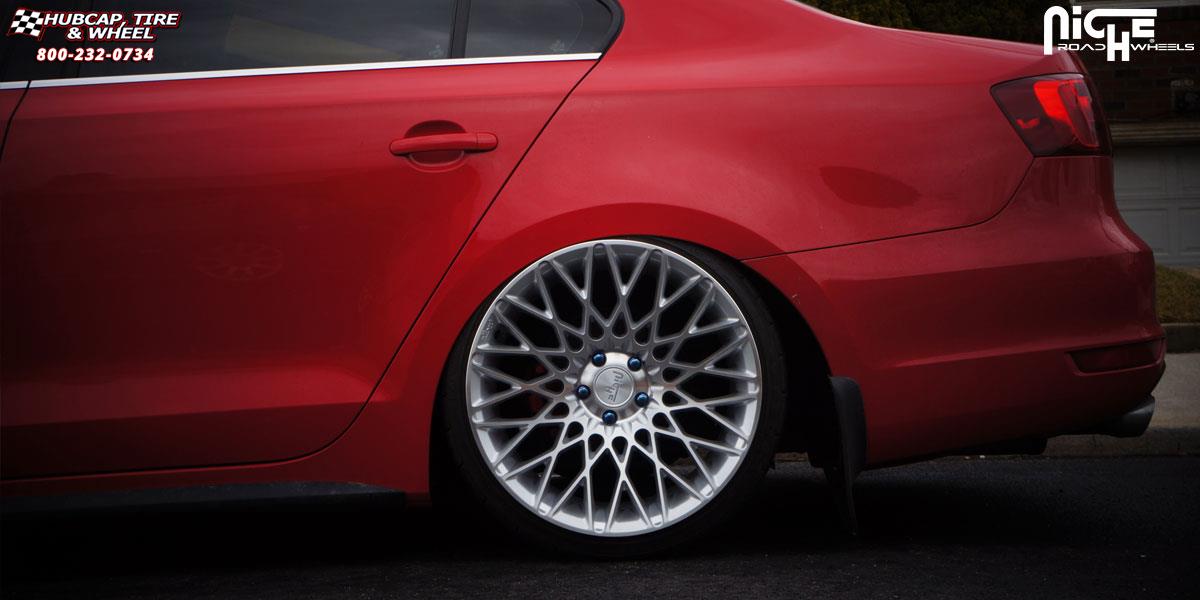 vehicle gallery/volkswagen jetta niche citrine m161 19x85  Silver & Machined wheels and rims