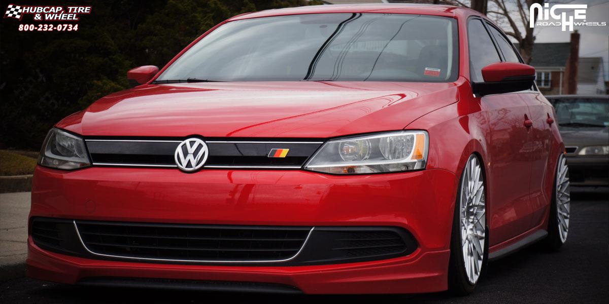 vehicle gallery/volkswagen jetta niche citrine m161 19x85  Silver & Machined wheels and rims