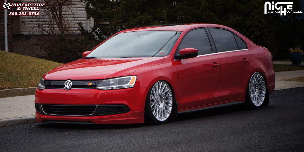 vehicle gallery/volkswagen jetta niche citrine m161 19x85  Silver & Machined wheels and rims