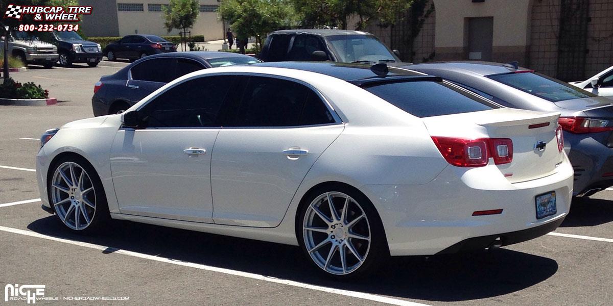 vehicle gallery/chevrolet malibu niche essen m146 21x9  Silver & Machined wheels and rims