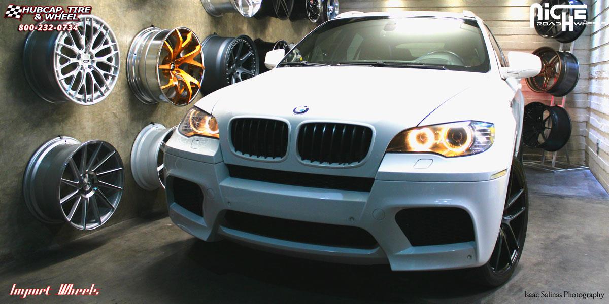 vehicle gallery/bmw x6m niche targa m130 22x9  Black & Machined with Dark Tint wheels and rims