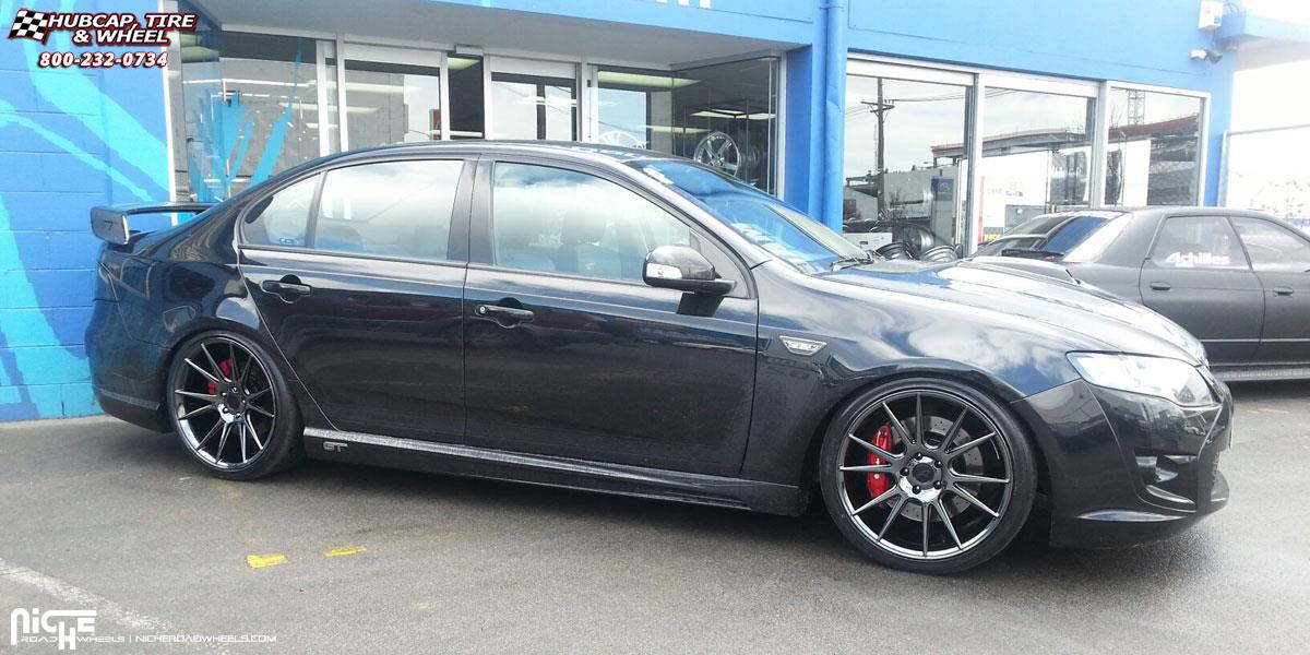 vehicle gallery/ford falcon niche vicenza m154 20x9  Black Chrome wheels and rims