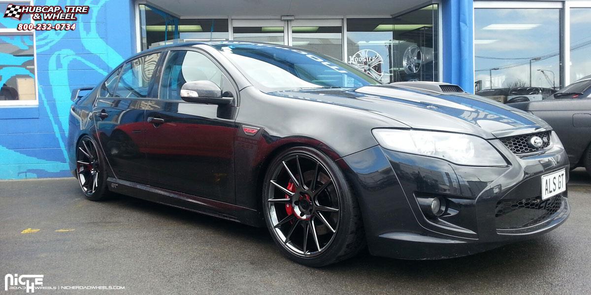 vehicle gallery/ford falcon niche vicenza m154 20x9  Black Chrome wheels and rims