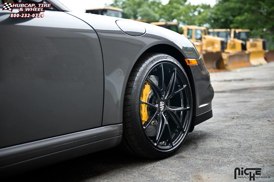 vehicle gallery/porsche turbo s niche misano 19x85 Gloss Black wheels and rims
