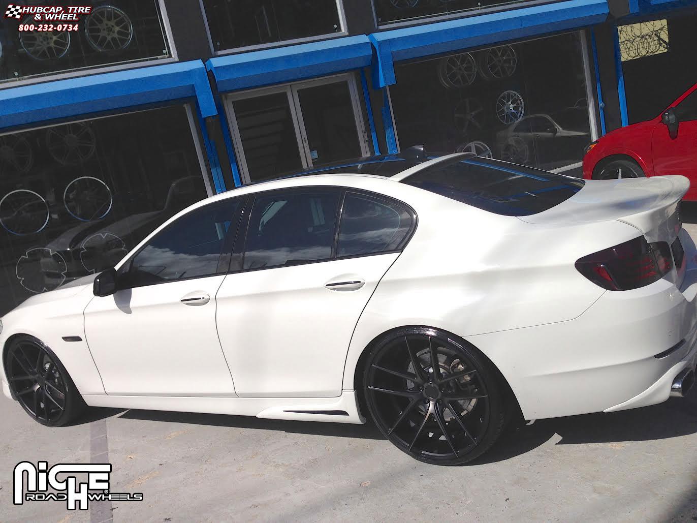 vehicle gallery/bmw 535i niche targa m215  Black & Machined wheels and rims