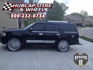 vehicle gallery/lincoln navigator dub s777 bellagio  Chrome wheels and rims