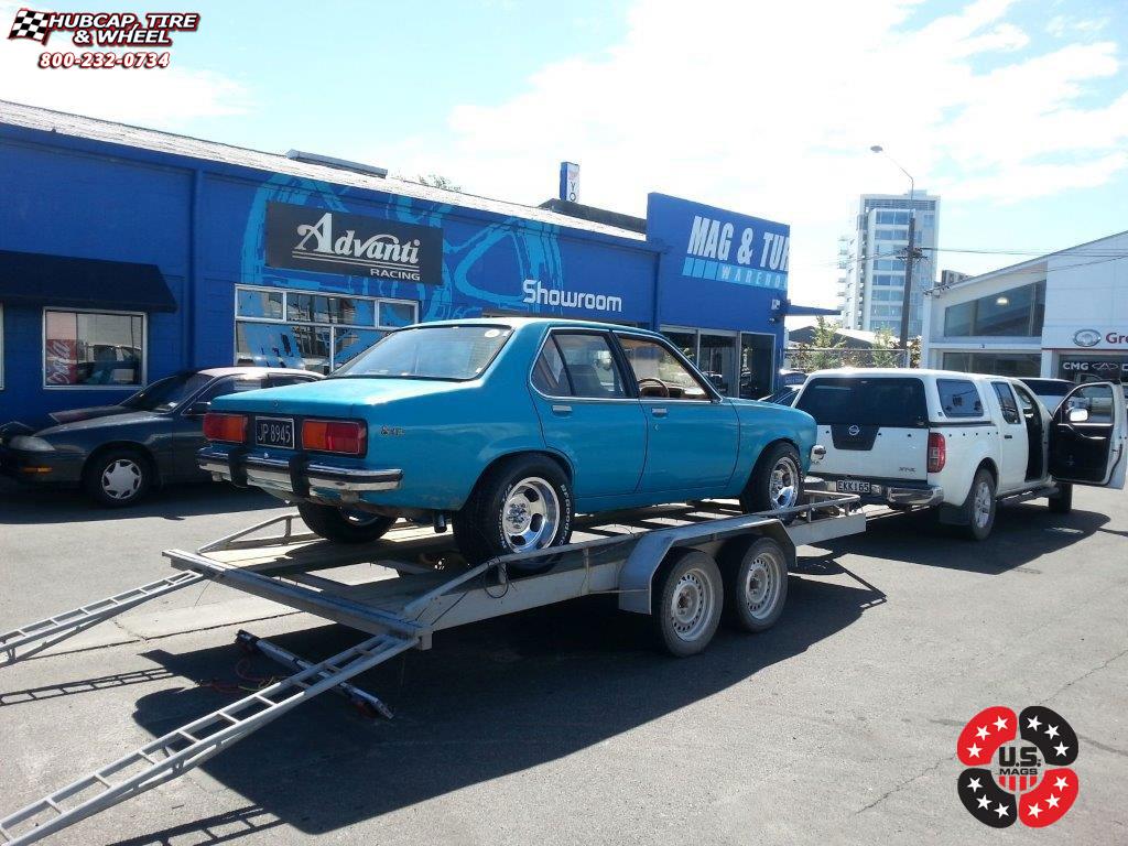 vehicle gallery/holden sunbird us mags indy u101 15X7  Polished wheels and rims