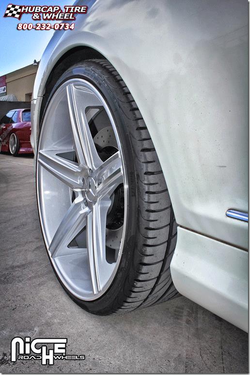 vehicle gallery/mercedes benz cl63 niche apex m125  Silver & Machined wheels and rims